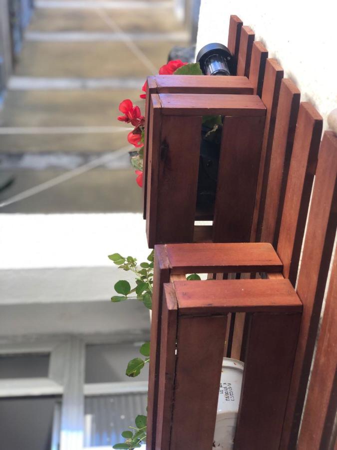 Apartemen Amplo E Confortavel. Ar Condic, Wifi, Tv. Metro. Tijuca. *